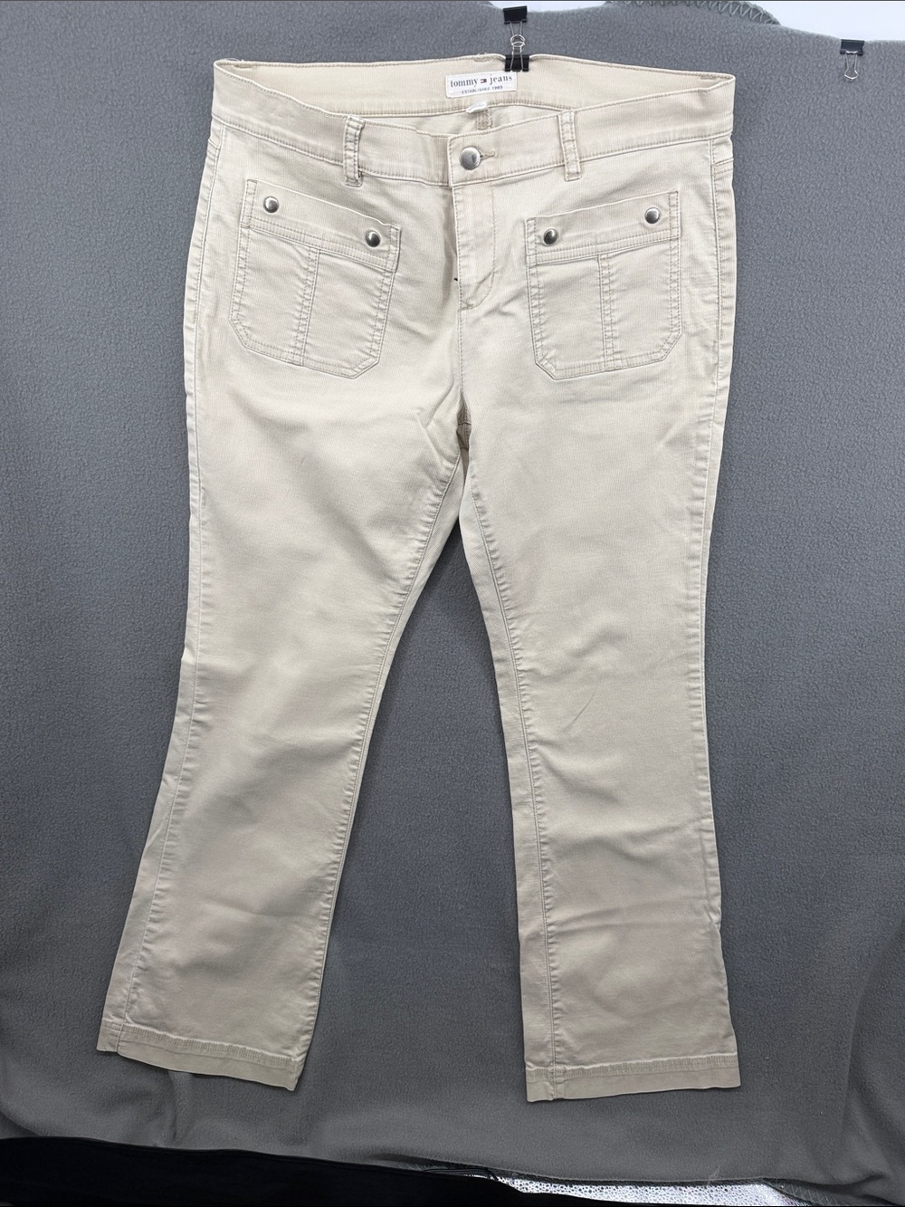 Tommy Hilfiger Women's Cream Straight-Leg Jeans